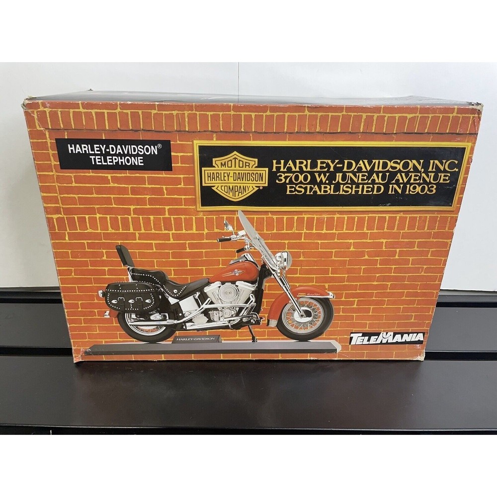 Harley-Davidson Telephone Red Heritage Softail Motorcycle Shaped Telemania Phone
